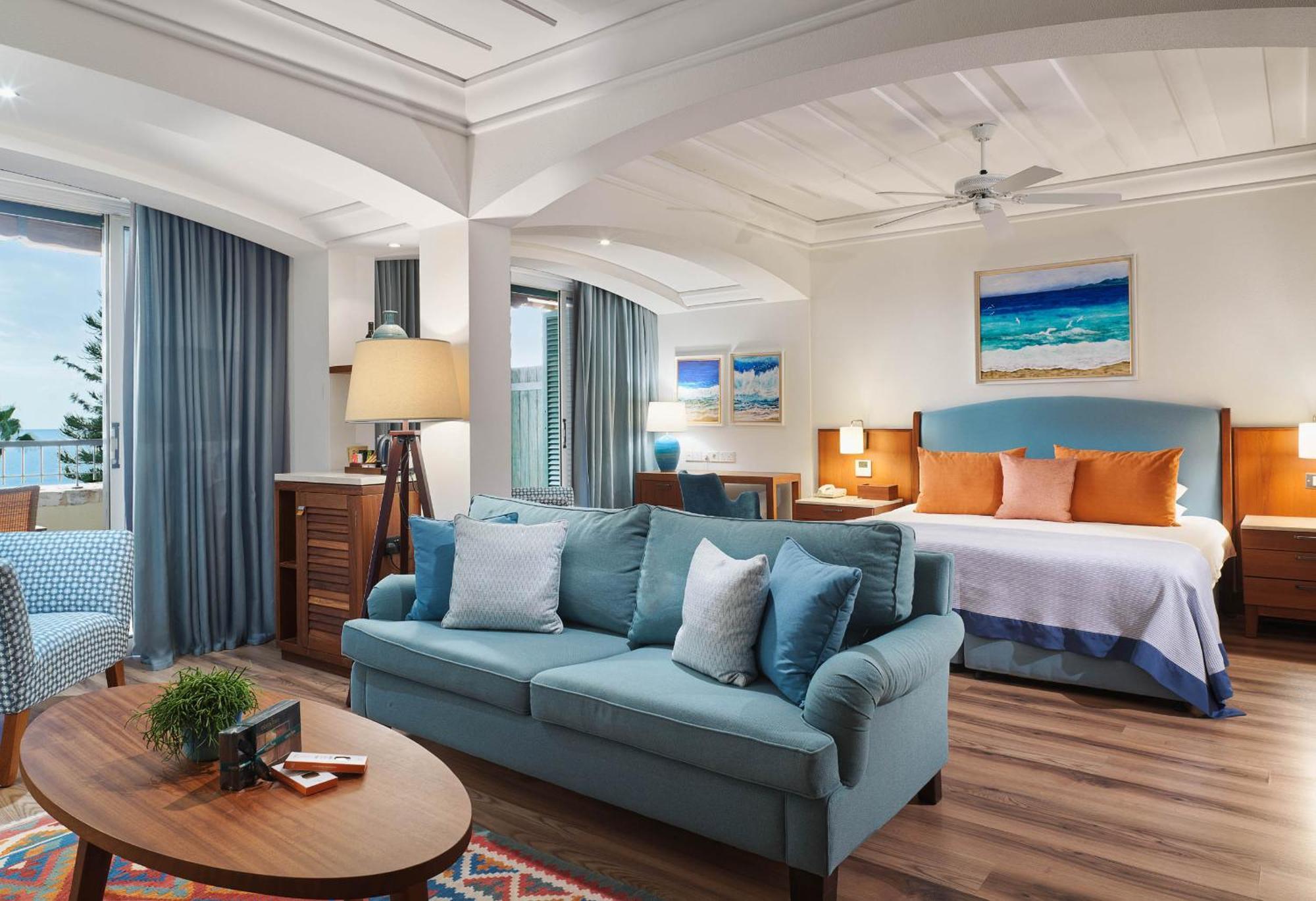 Otel Columbia Pissouri
